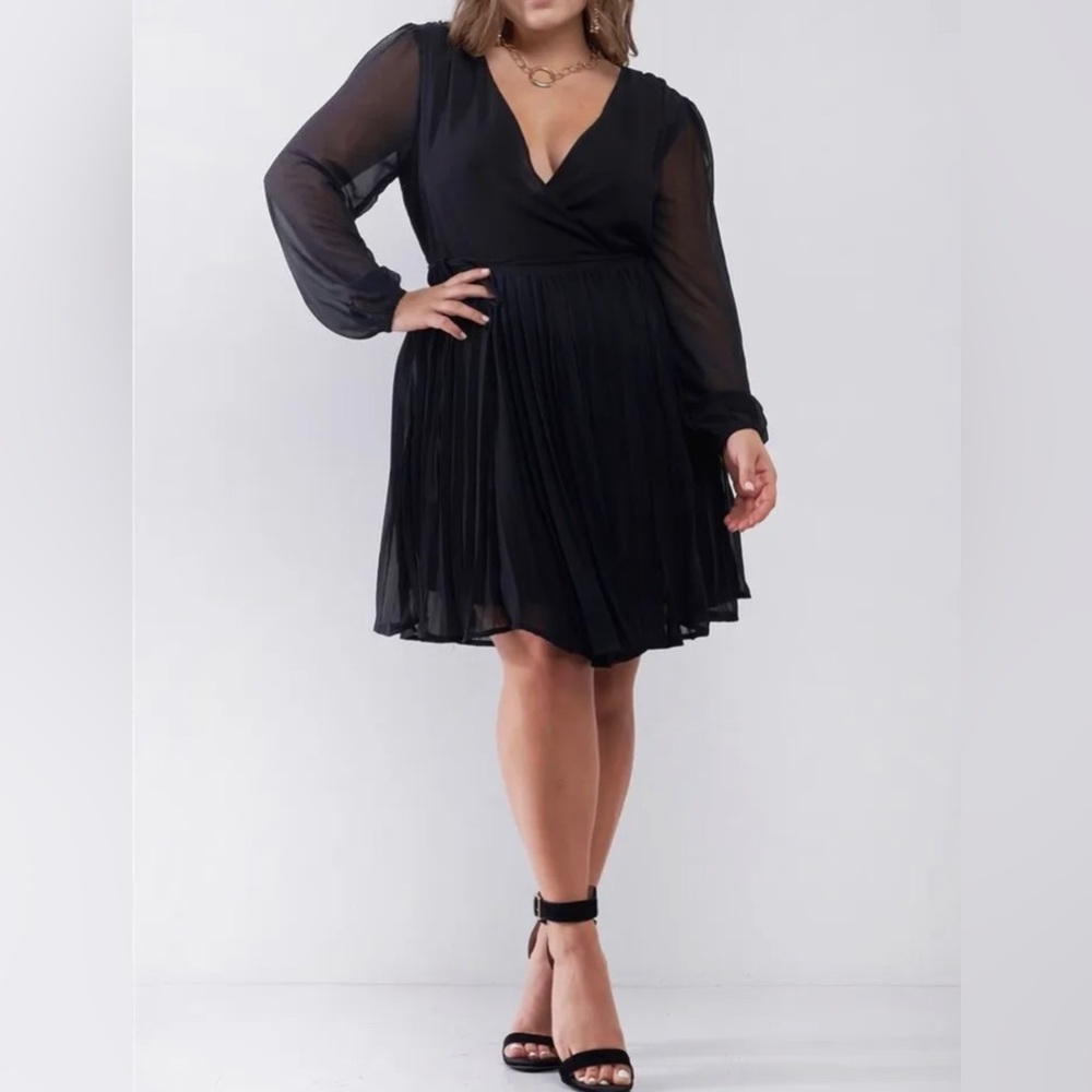 Haute Curve Long Sleeve Semi Sheer Pleated Wrap Dress Black Plus 1X NEW
